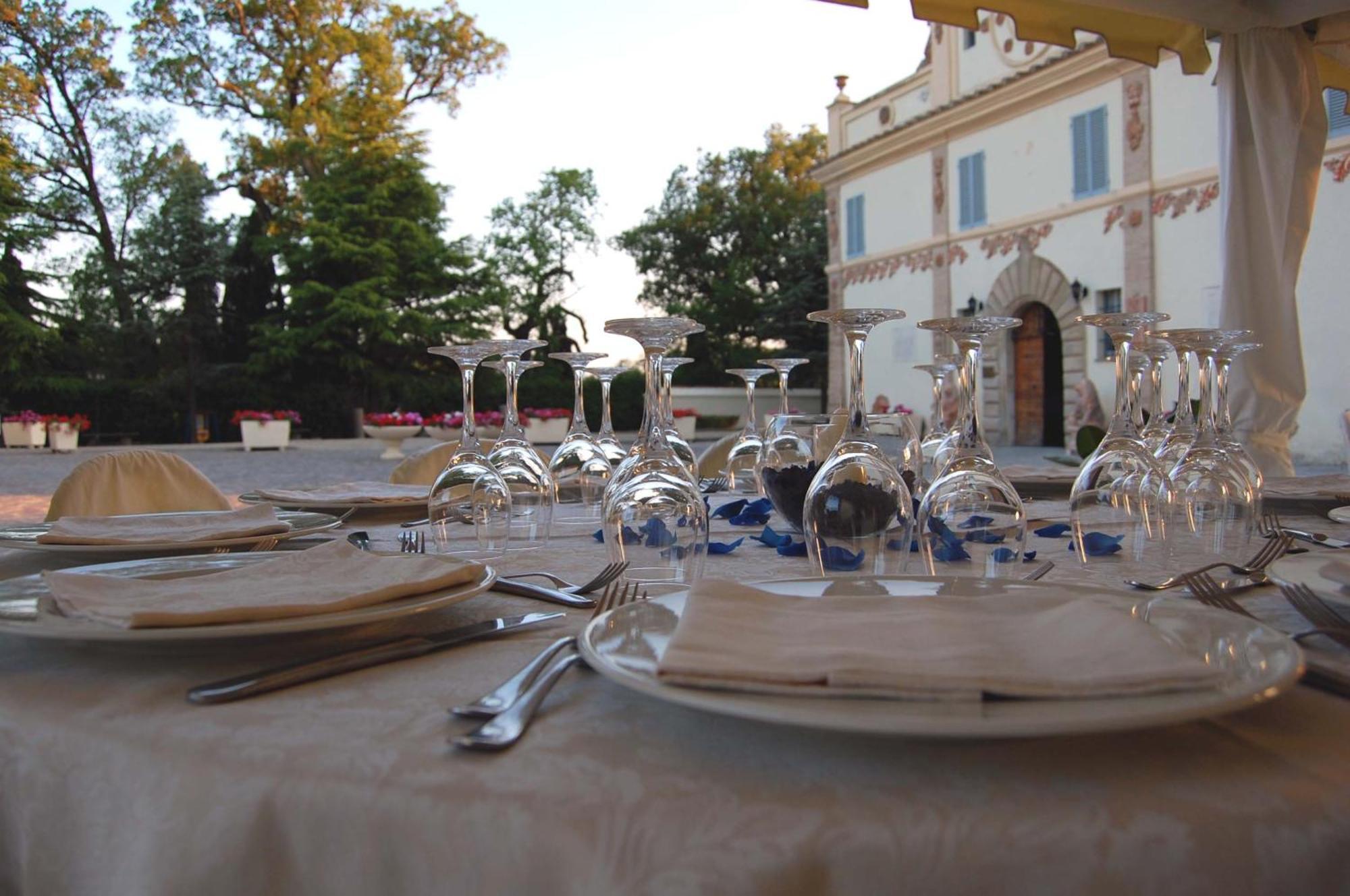 Hotel Villa San Donino 치타디카스텔로 외부 사진